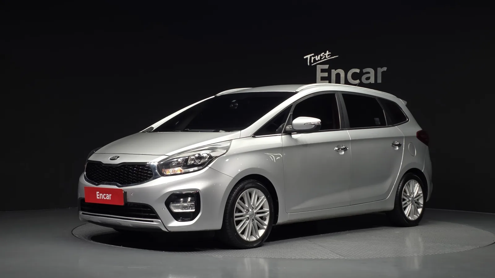 2017 Kia Carens