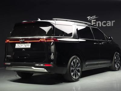 2023 Kia Carnival