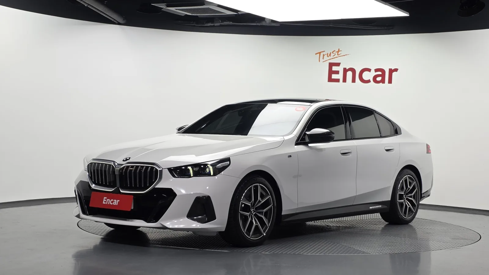 2024 BMW 5-Series