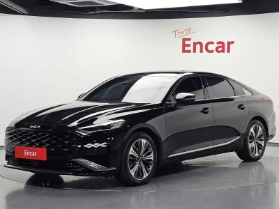 2022 Kia K8