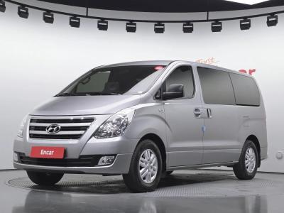 2018 Hyundai Starex