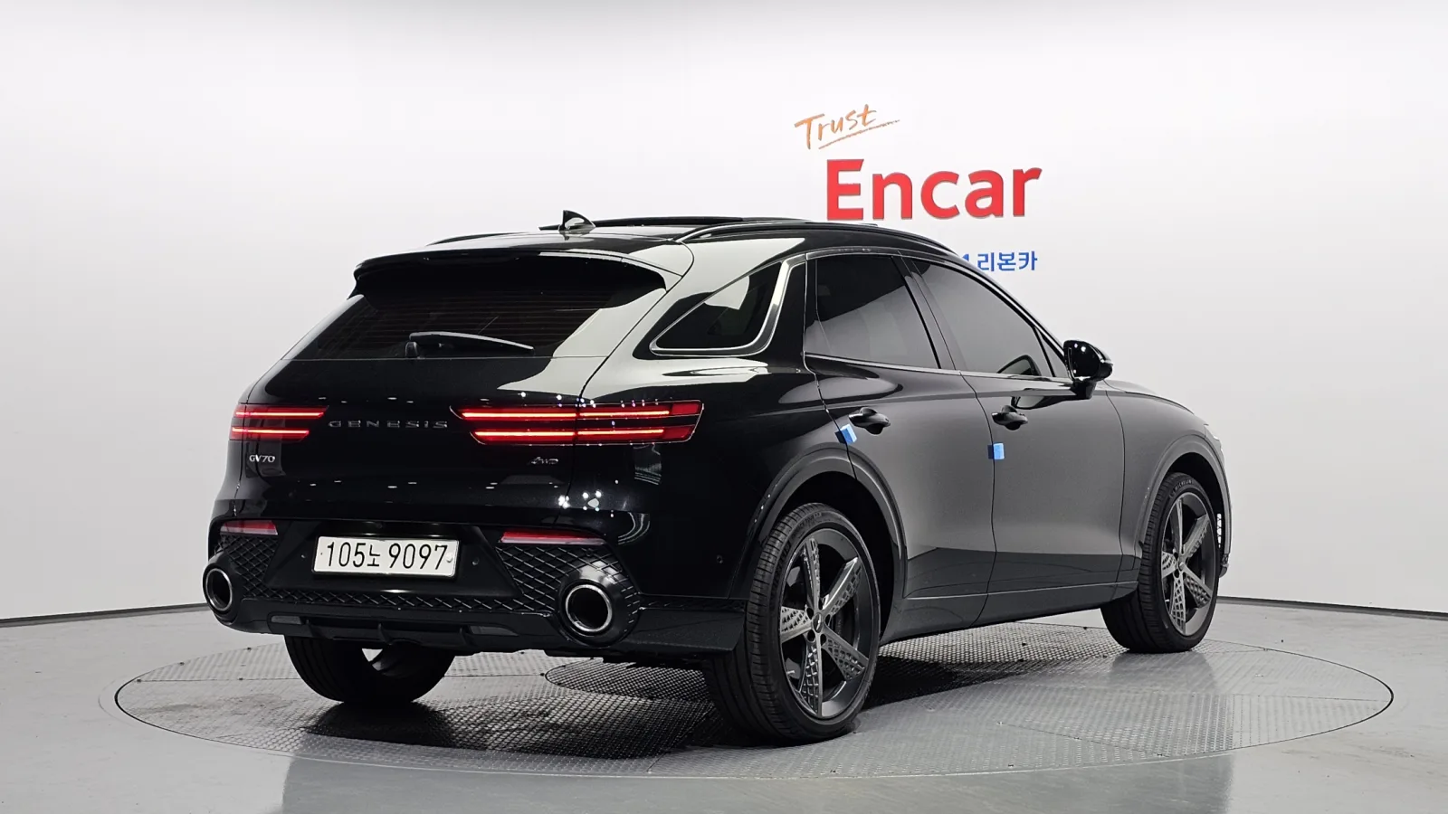 2023 Genesis GV70