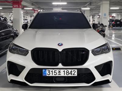 2023 BMW X5M