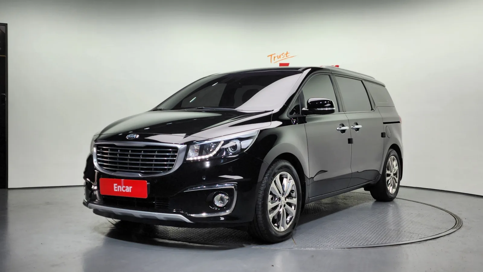 2016 Kia Carnival