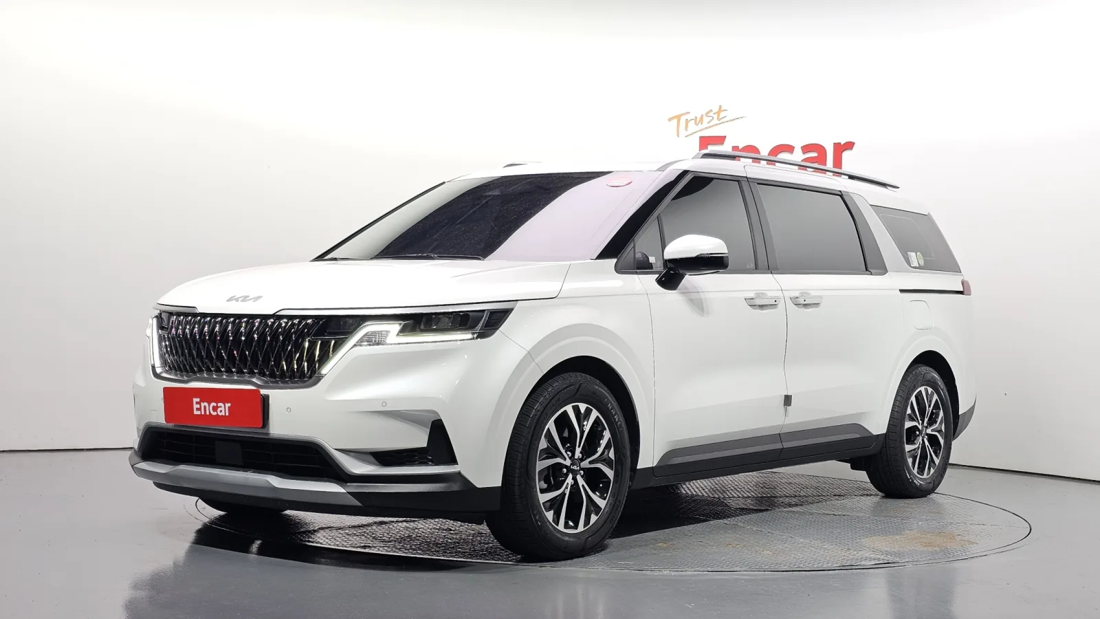 2023 Kia Carnival