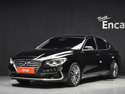 2018 Hyundai Grandeur