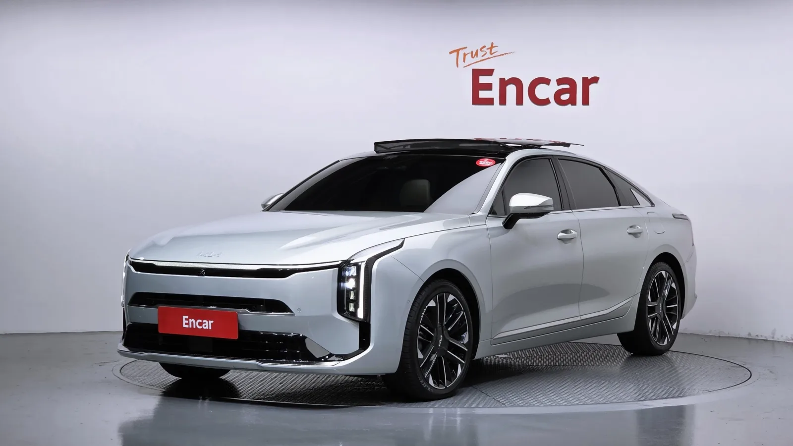 2025 Kia K8