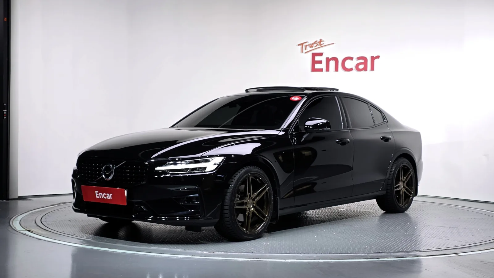 2022 Volvo S60