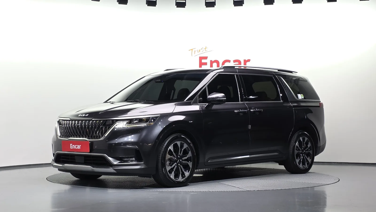2023 Kia Carnival