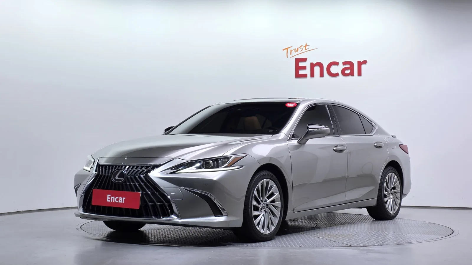 2023 Lexus ES