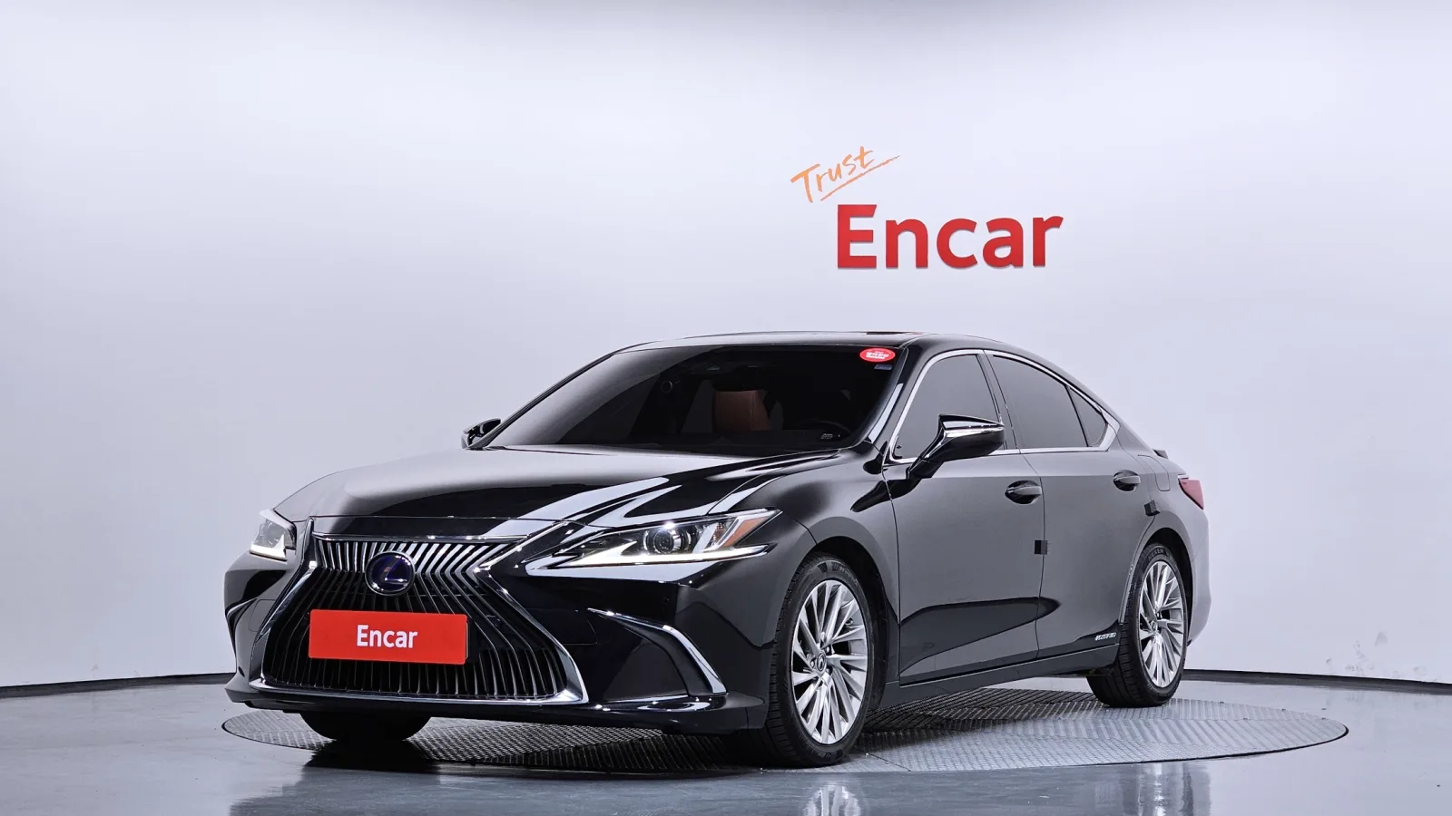2019 Lexus ES