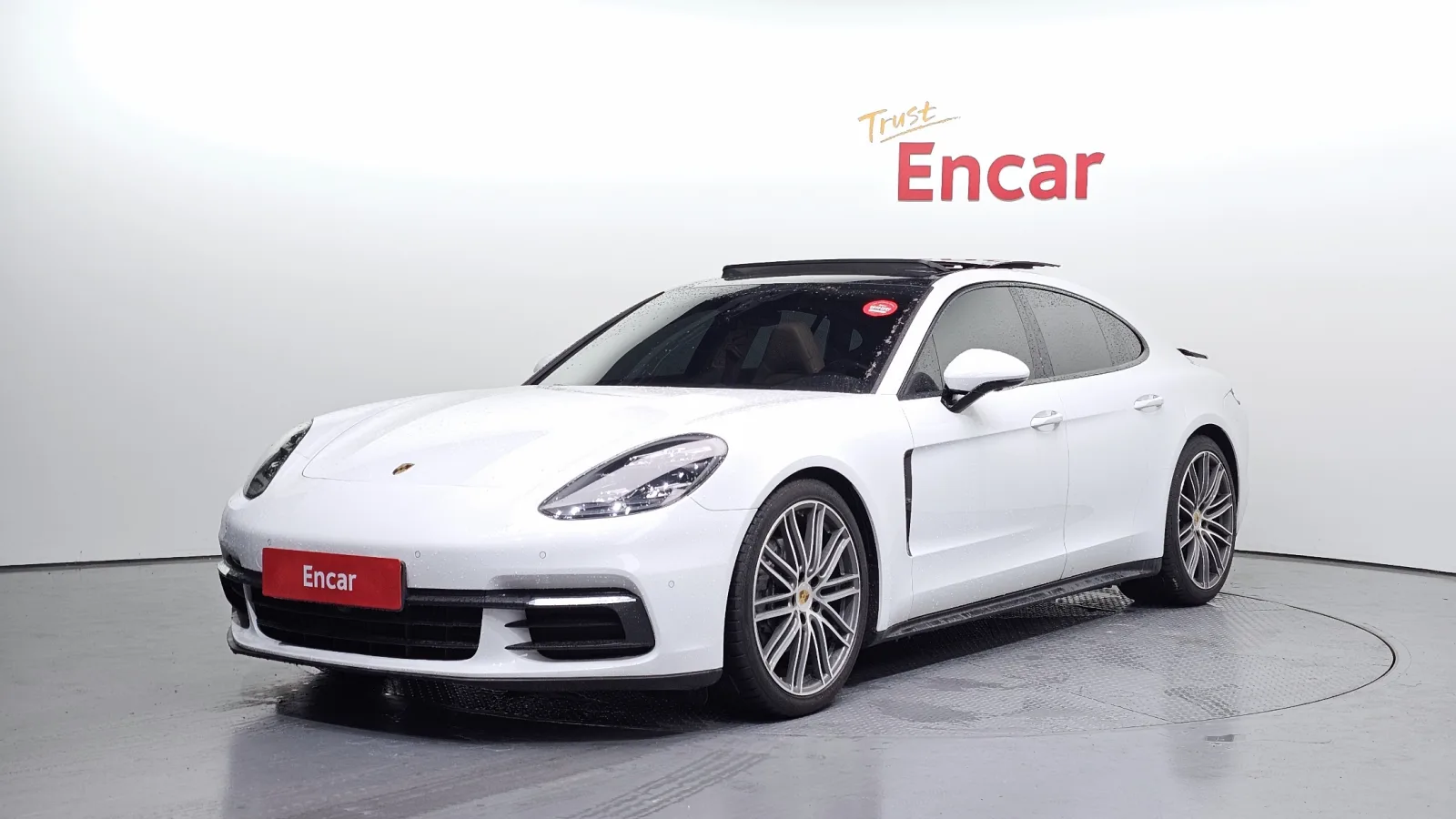 2018 Porsche Panamera