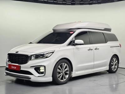 2020 Kia Carnival