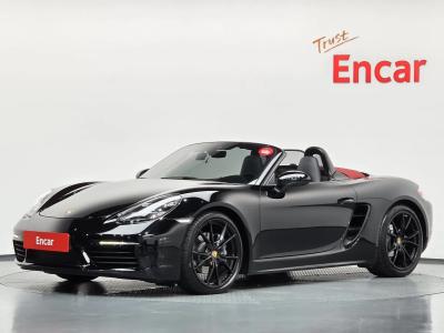 2017 Porsche 718