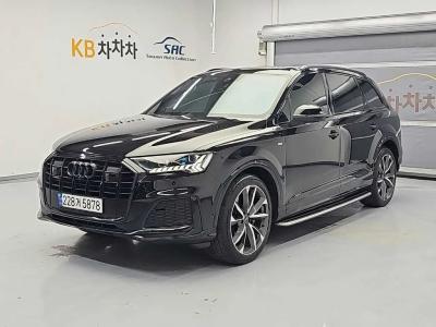 2023 Audi Q7