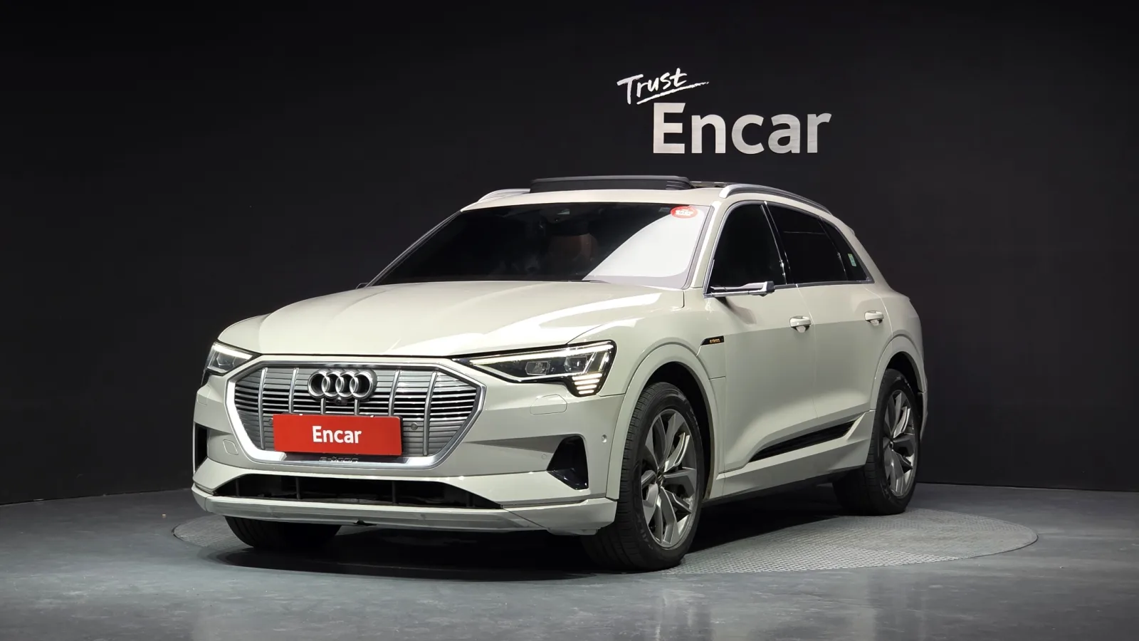 2020 Audi e-tron