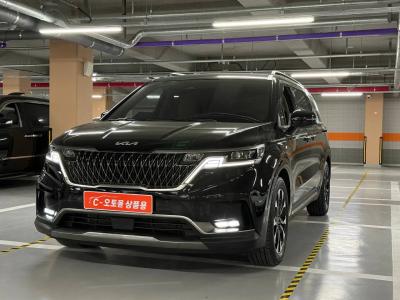 2023 Kia Carnival
