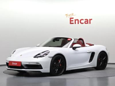 2018 Porsche 718