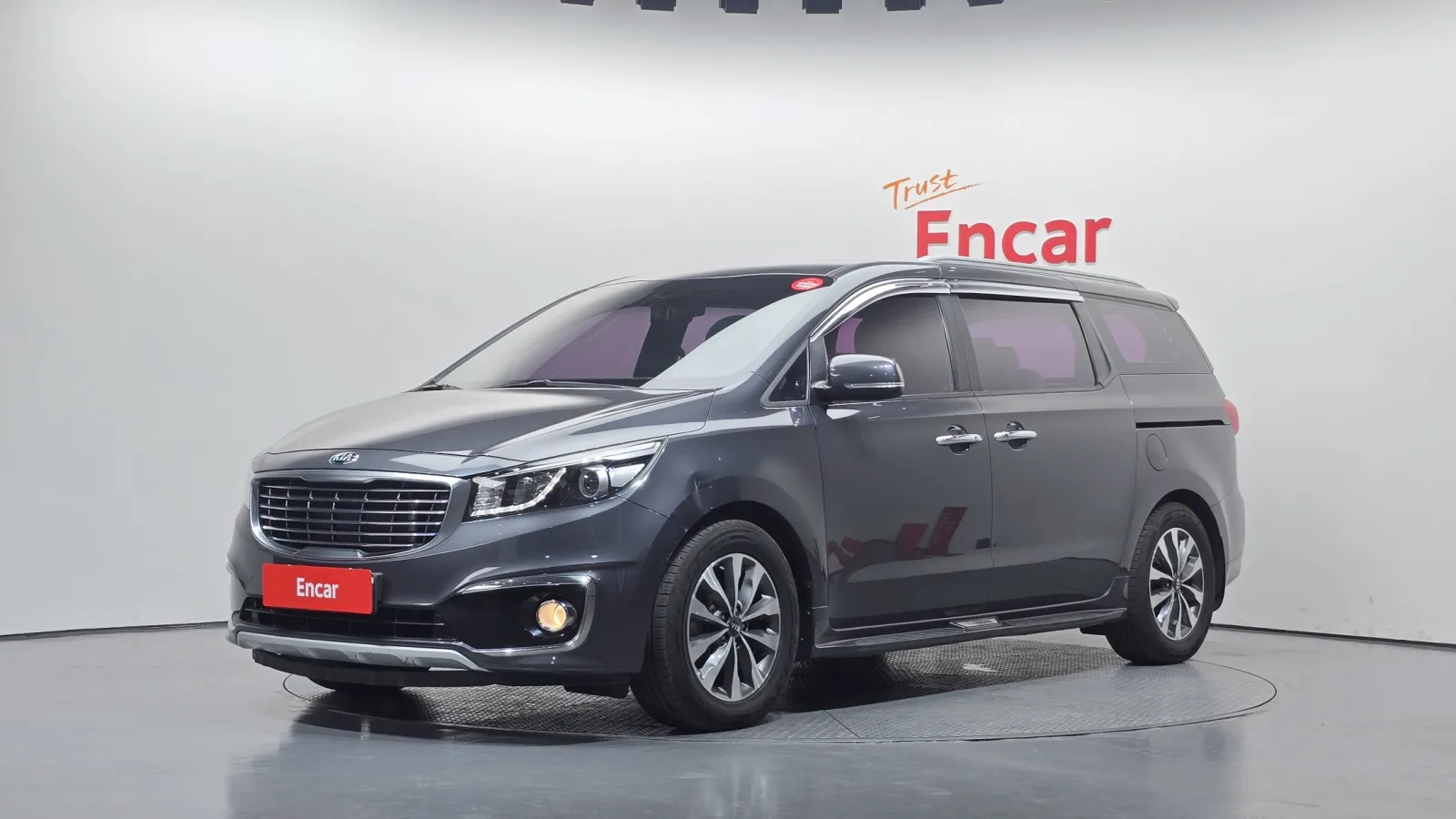 2015 Kia Carnival