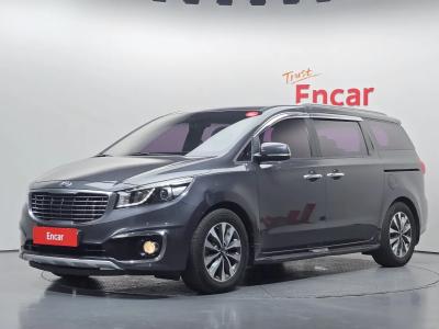 2015 Kia Carnival