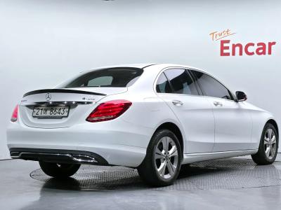 2018 Mercedes-Benz C-Class