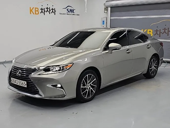 2018 Lexus ES