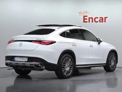 2025 Mercedes-Benz GLC-Class