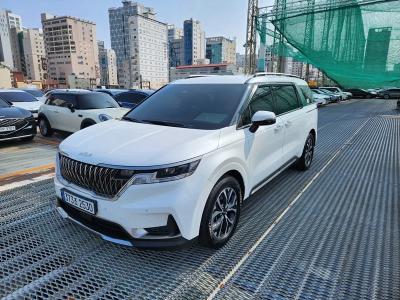 2023 Kia Carnival