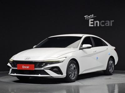 2024 Hyundai Elantra