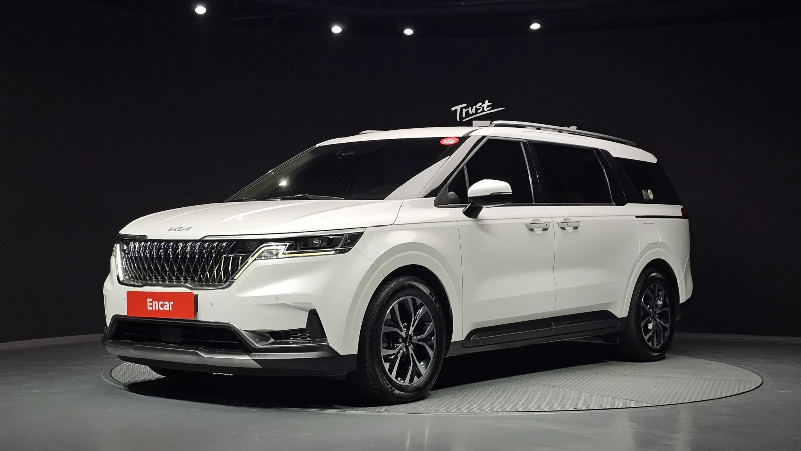 2023 Kia Carnival