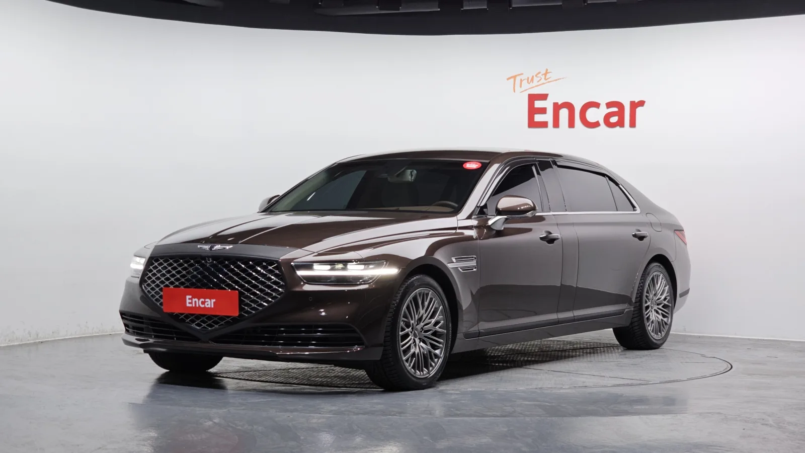 2021 Genesis G90
