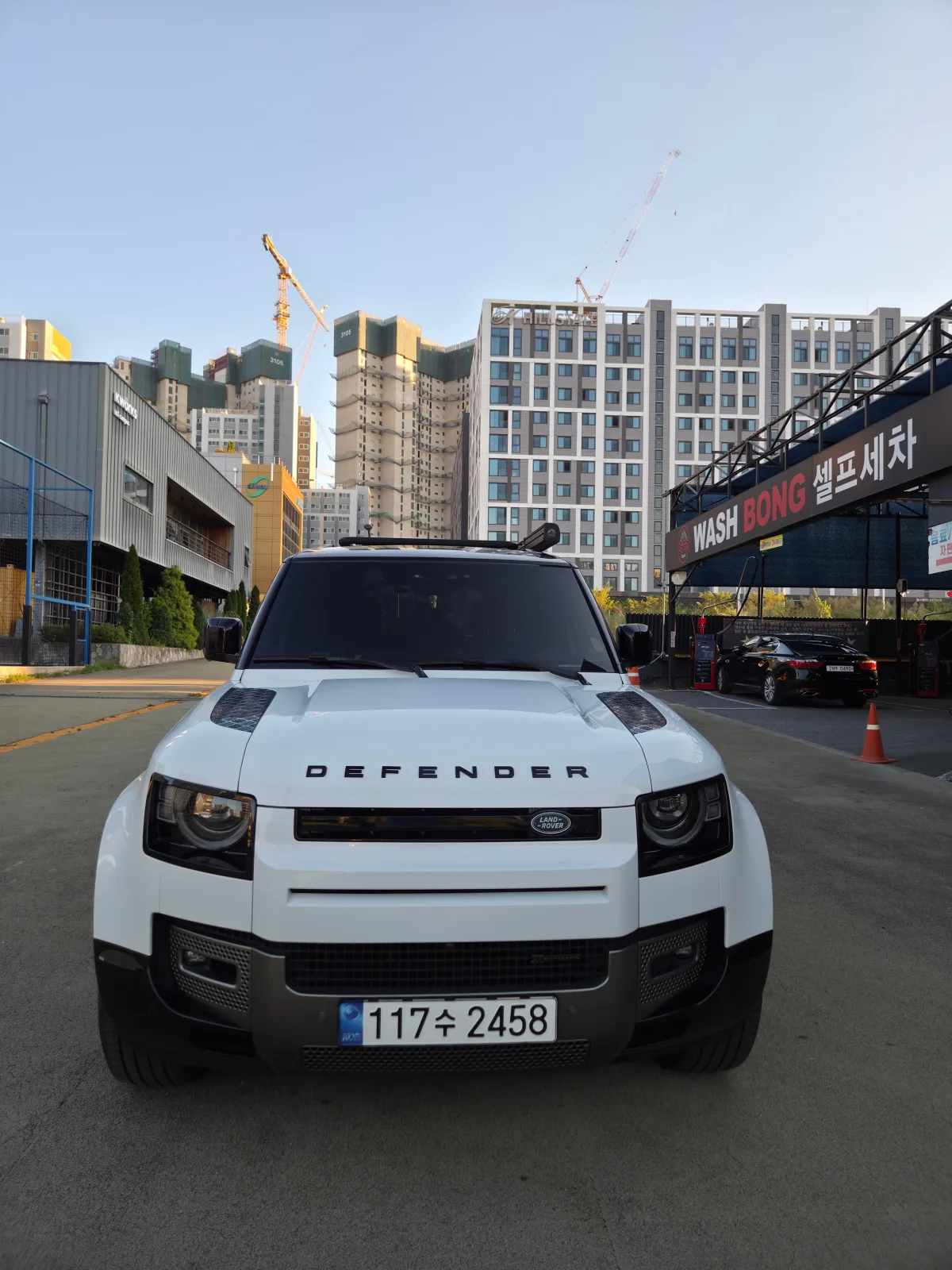 2023 Land Rover Defender