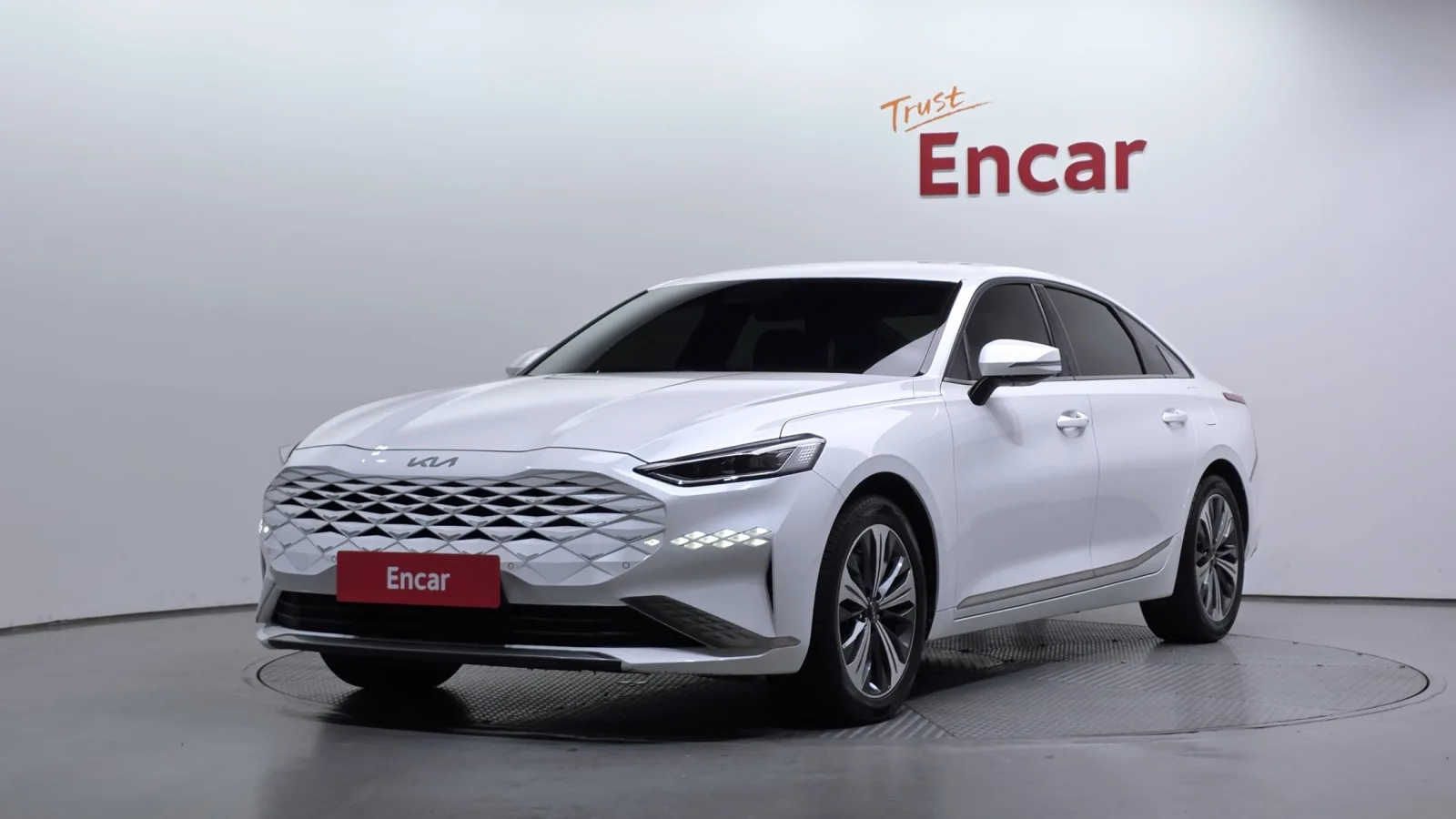 2022 Kia K8