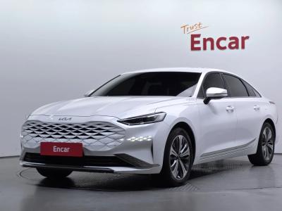 2022 Kia K8