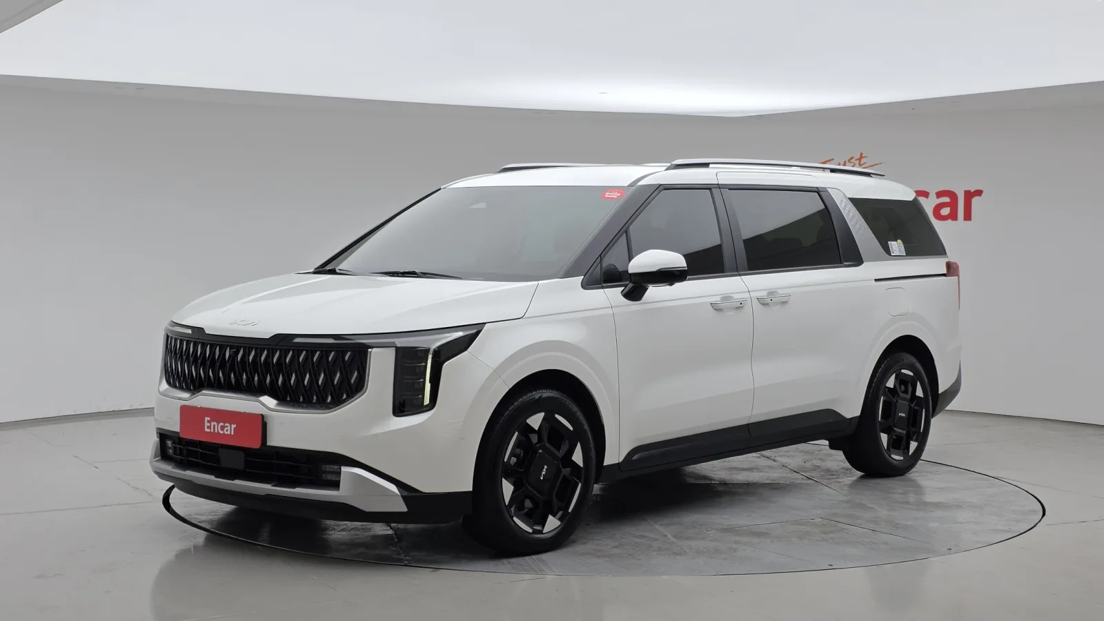 2025 Kia Carnival