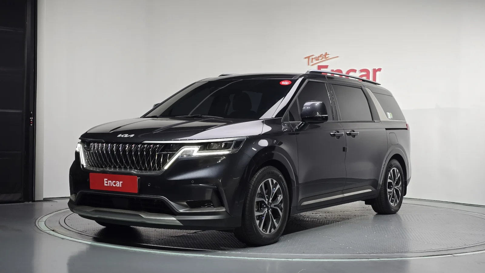 2023 Kia Carnival