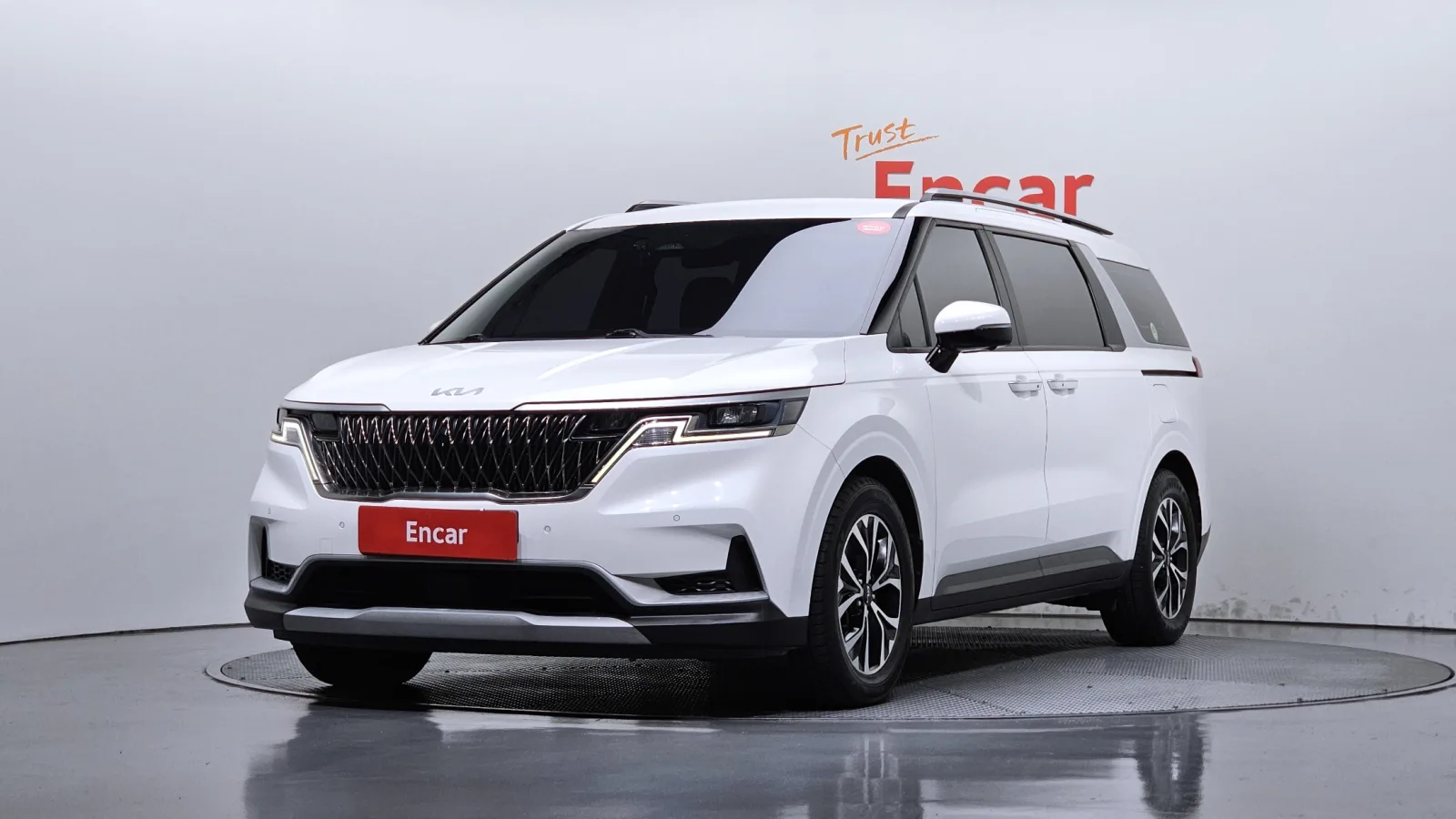 2023 Kia Carnival