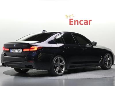 2022 BMW 5-Series