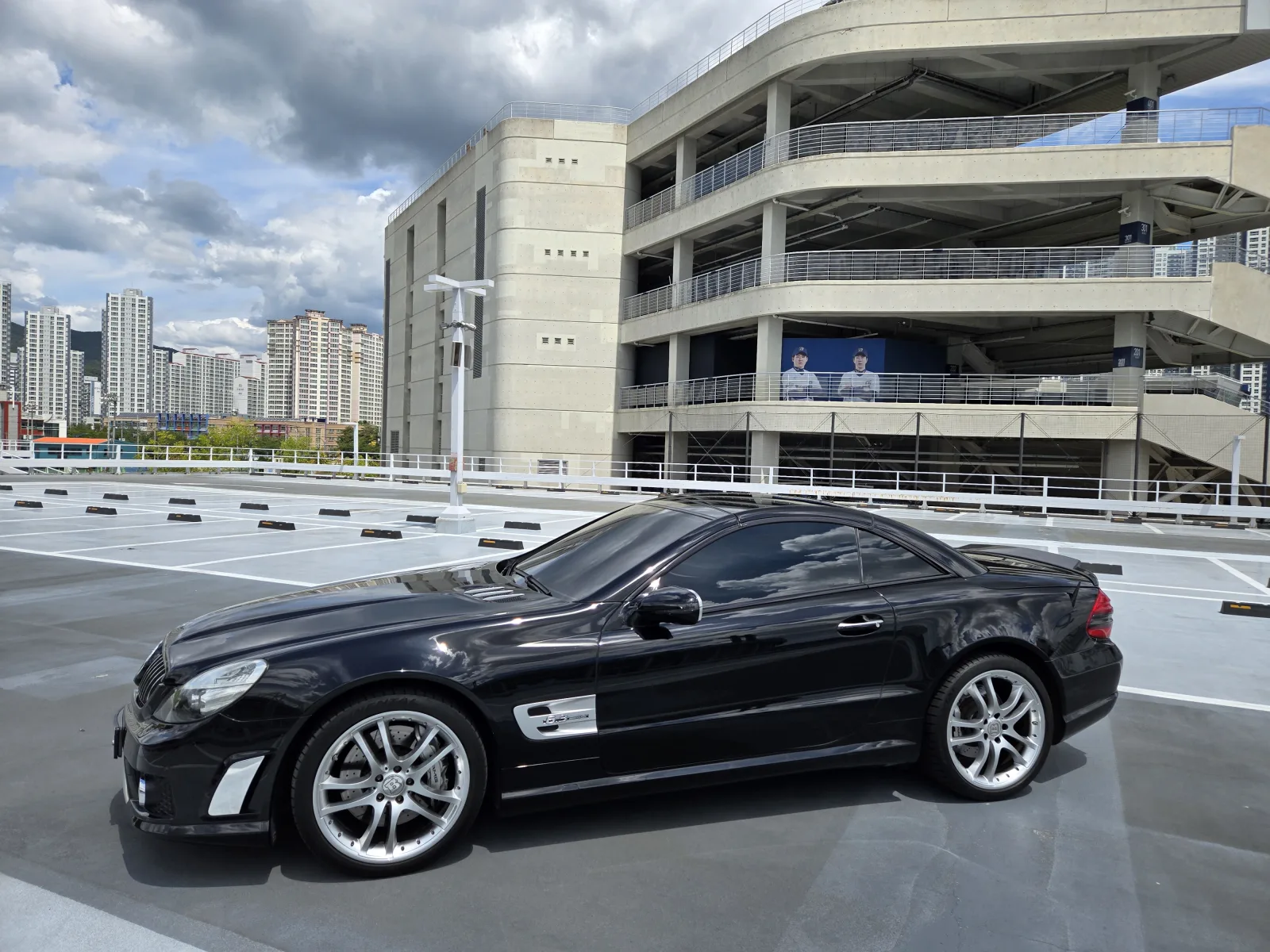 2010 Mercedes-Benz SL-Class