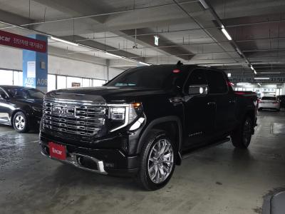 2025 GMC Sierra