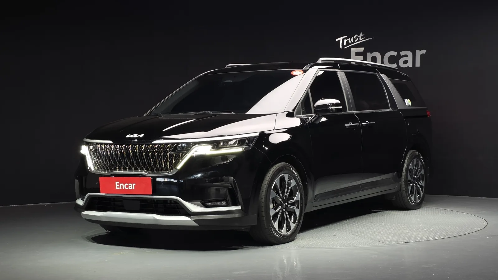2023 Kia Carnival