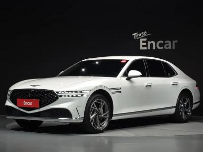 2023 Genesis G90