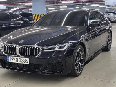 2022 BMW 5-Series
