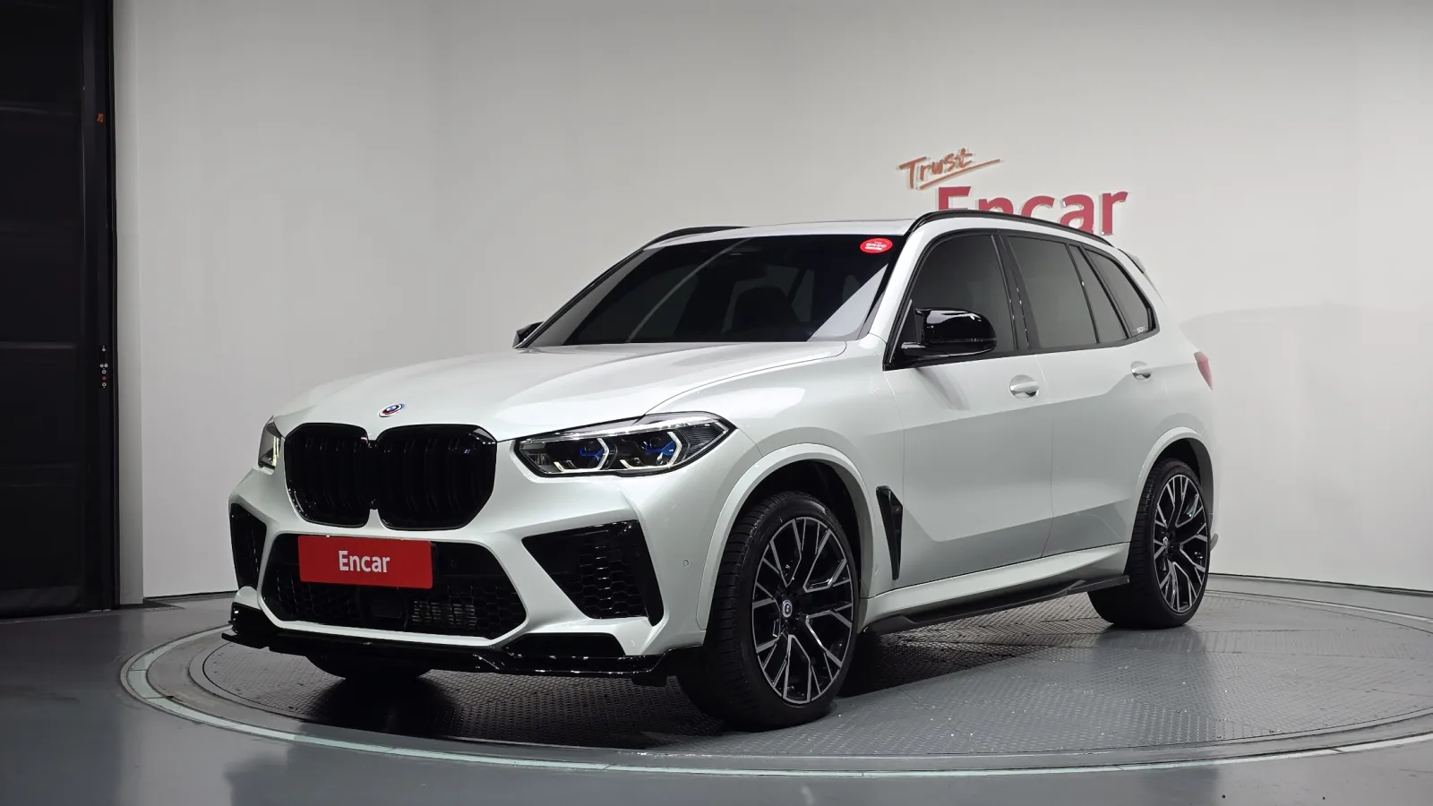 2021 BMW X5M