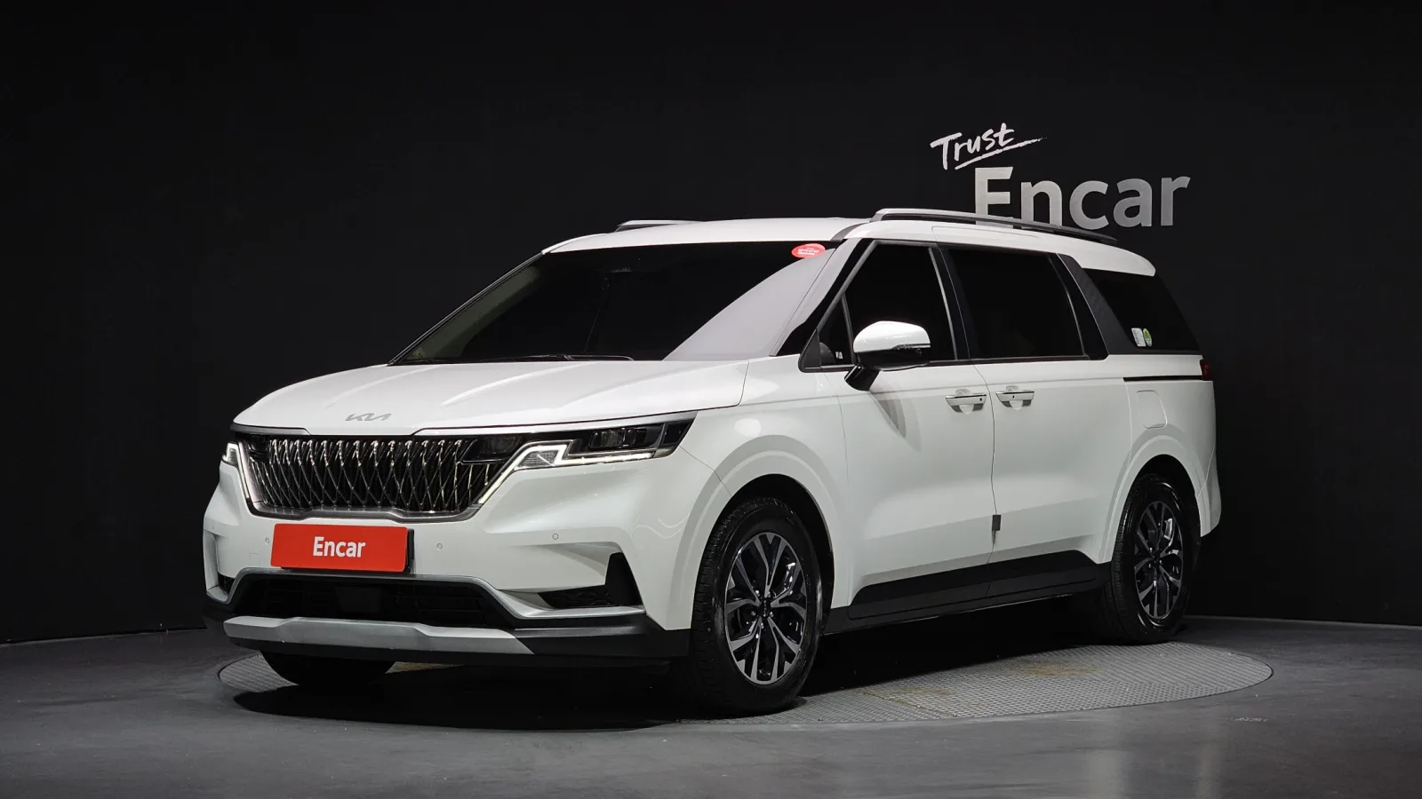 2023 Kia Carnival
