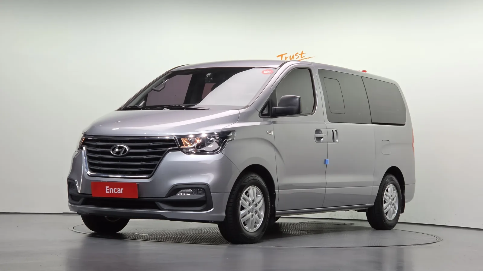 2019 Hyundai Starex