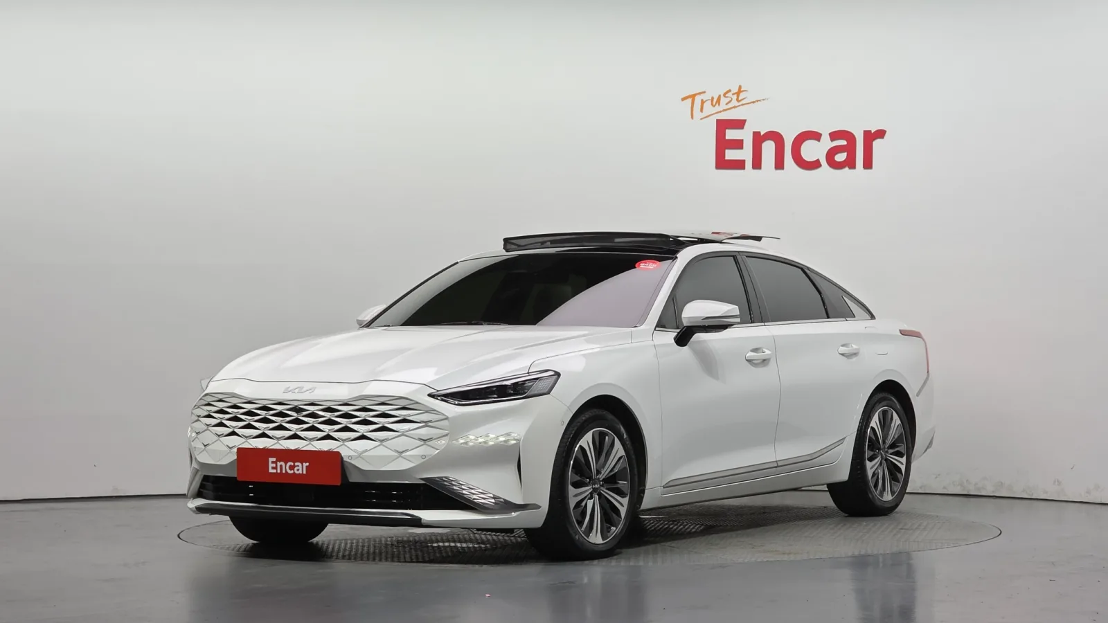 2023 Kia K8
