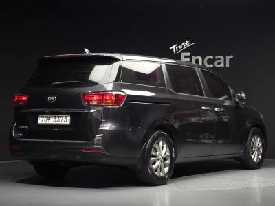 2019 Kia Carnival