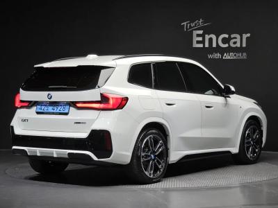 2023 BMW iX1