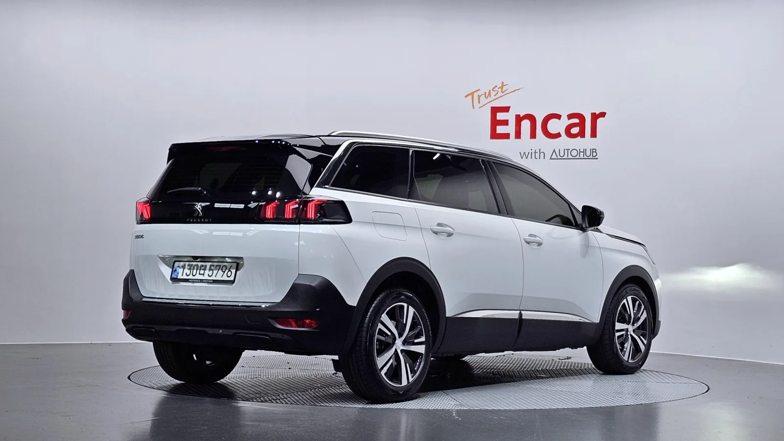 2021 Peugeot 5008